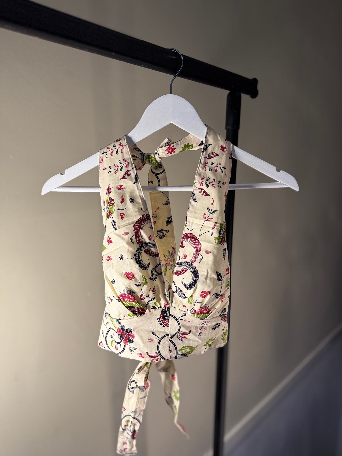 Summer Halter Top Wit Bloem